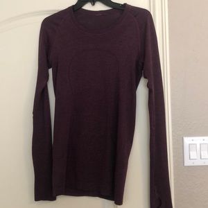 Lululemon swiftly tech long sleeve purple size 6